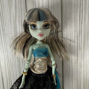 Monster High Doll Haunt The Casbah Frankie Stein 13 Wishes Doll 2008 Mattel Toy
